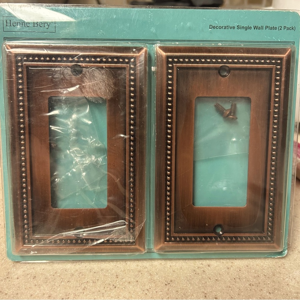 Decorative Single Wall Plate 2-Pack